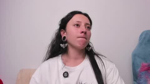 Little Queen Lia  online show from 06.01.26