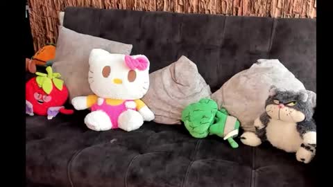 lia_rip01 online show from 10.17.25