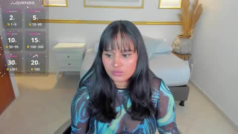 Snapshot of lia_sexx19 chatting on 10.11.25 Lia  online show from 10.11.25