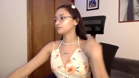 Snapshot of lia_sexycam chatting on 02.13.26 lia_sexycam online show from 02.13.26
