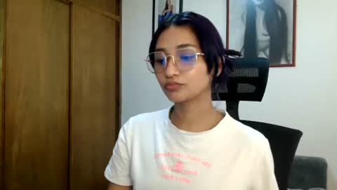 Snapshot of lia_sexycam chatting on 06.15.26 lia_sexycam online show from 06.15.26