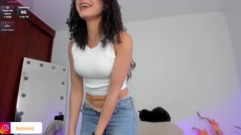 Lia online show from 02.23.25