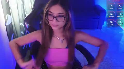Snapshot of lia_varel chatting on 06.16.26 lia_varel online show from 06.16.26