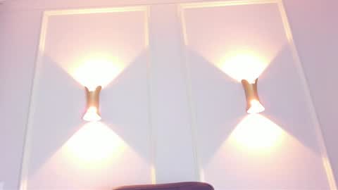 Snapshot of lia_walton__ chatting on 02.07.25 liz walton online show from 02.07.25