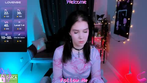 Lia online show from 12.21.24