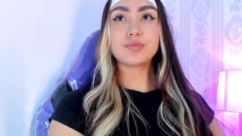 Snapshot of liaa_18 chatting on 03.03.26 Liaa online show from 03.03.26