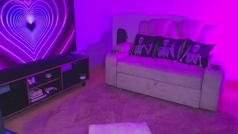 Liaa  online show from 01.18.25