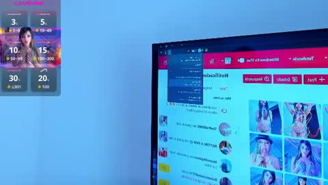 Snapshot of liaagener chatting on 07.18.26 Liaa online show from 07.18.26