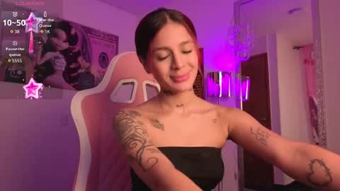 Lia Butera online show from 10.04.25