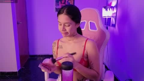 Snapshot of liabutera chatting on 03.28.26 Lia Butera online show from 03.28.26