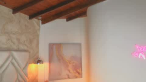 Lia Cox online show from 10.12.25