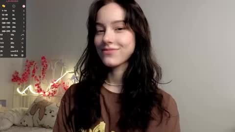 Snapshot of liaglamour chatting on 02.25.26 Lia online show from 02.25.26