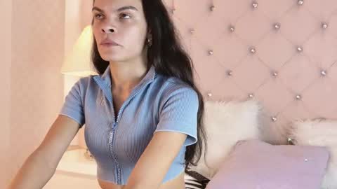  Liah  online show from 10.06.25