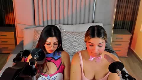 Snapshot of liahfontaine chatting on 01.10.26 Liah Fontaine online show from 01.10.26