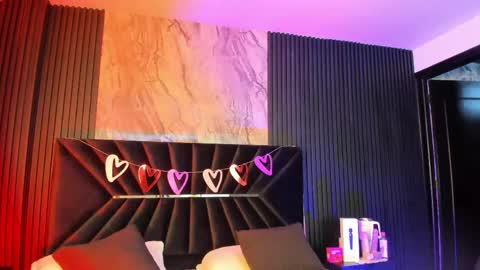 Snapshot of liahfontaine chatting on 04.10.26 Liah Fontaine online show from 04.10.26