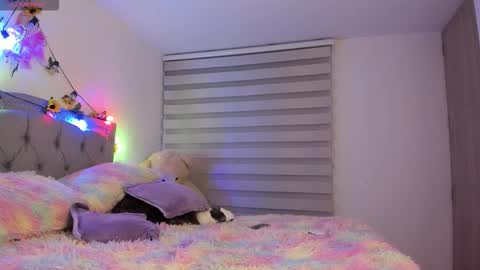 Lia  online show from 02.12.26