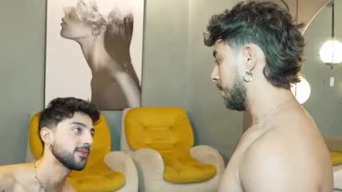 Snapshot of liam_and_luca chatting on 03.12.25 Liam Luca online show from 03.12.25