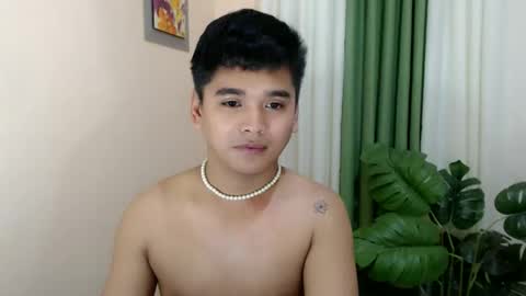 liam_anthonyxx online show from 11.12.25