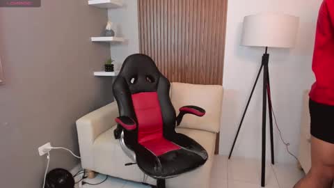 Liam Collins online show from 02.11.25