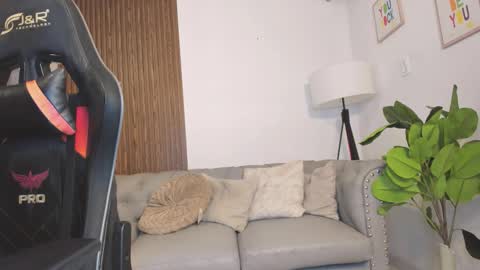 Snapshot of liam_colliins chatting on 02.17.26 Liam Collins online show from 02.17.26