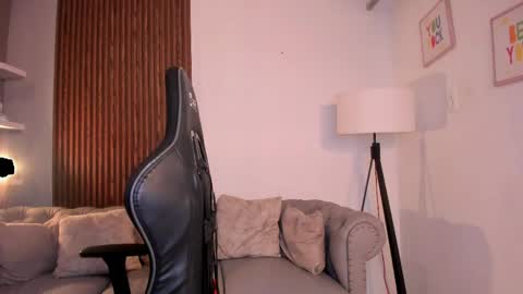 Snapshot of liam_colliins chatting on 05.14.26 Liam Collins online show from 05.14.26