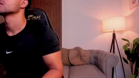 Snapshot of liam_colliins chatting on 06.05.26 Liam Collins online show from 06.05.26