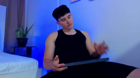 Snapshot of liam_conorr chatting on 12.02.24 liam_conorr online show from 12.02.24