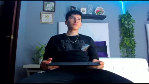 Snapshot of liam_conorr chatting on 12.09.24 liam_conorr online show from 12.09.24