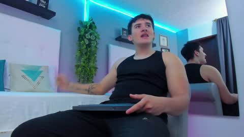 Snapshot of liam_conorr chatting on 01.25.25 liam_conorr online show from 01.25.25