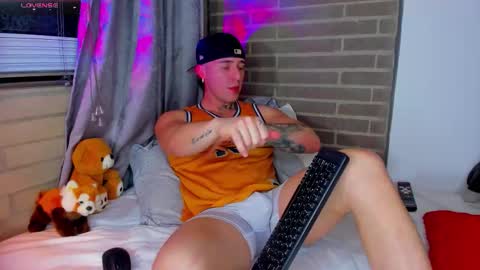 liam online show from 02.25.26