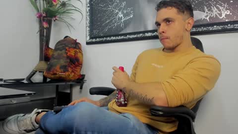 Liam online show from 12.27.24