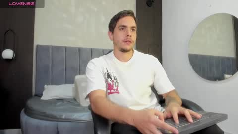 Liam online show from 03.12.25