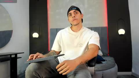 Liam online show from 09.23.25