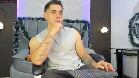 Liam online show from 11.21.25