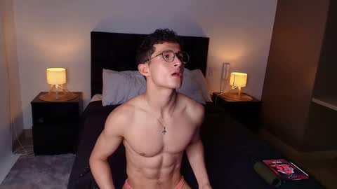 Snapshot of liam_your_boy chatting on 01.13.26 Liam online show from 01.13.26