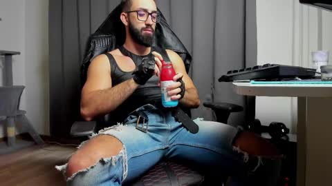 Liam online show from 03.02.25