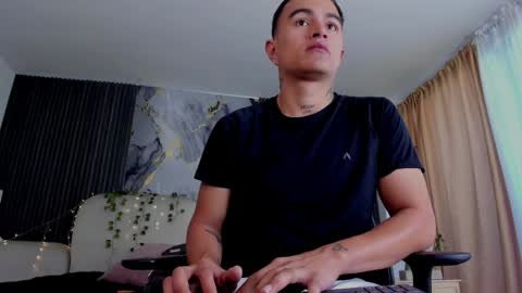Snapshot of liamdeep_ chatting on 05.09.26 LiamDeep online show from 05.09.26