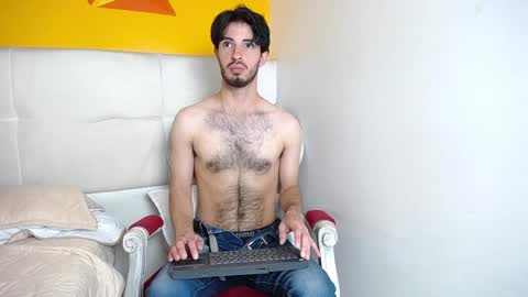 Snapshot of liamluxe chatting on 12.26.24 LiamLuxe online show from 12.26.24