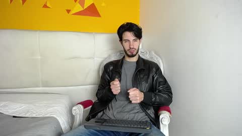Snapshot of liamluxe chatting on 01.03.25 LiamLuxe online show from 01.03.25