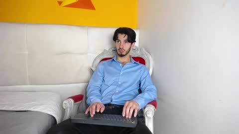 Snapshot of liamluxe chatting on 01.08.25 LiamLuxe online show from 01.08.25