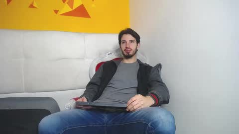 Snapshot of liamluxe chatting on 02.22.25 LiamLuxe online show from 02.22.25