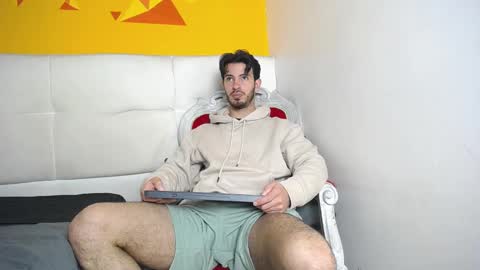 Snapshot of liamluxe chatting on 03.07.25 LiamLuxe online show from 03.07.25