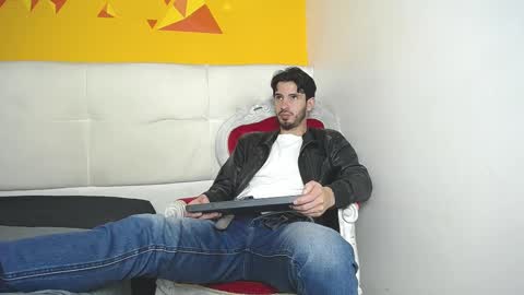 Snapshot of liamluxe chatting on 03.08.25 LiamLuxe online show from 03.08.25