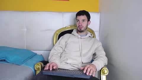 Snapshot of liamluxe chatting on 09.22.25 LiamLuxe online show from 09.22.25
