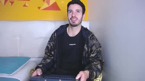 Snapshot of liamluxe chatting on 10.14.25 LiamLuxe online show from 10.14.25