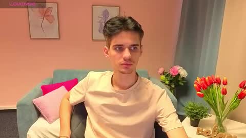 Snapshot of liammerci chatting on 11.14.25 liammerci online show from 11.14.25