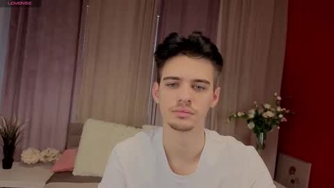 Snapshot of liammerci chatting on 11.16.25 liammerci online show from 11.16.25