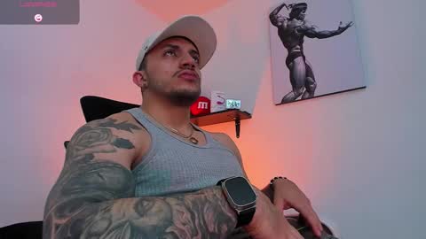 Snapshot of liamreigns_ chatting on 09.20.25 liam online show from 09.20.25