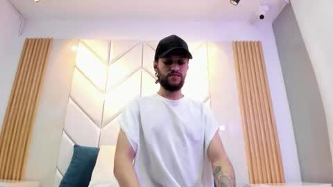 LiamSamderz online show from 10.19.25