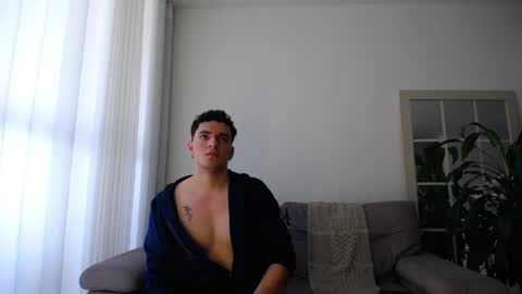  LIAM SURRENDER  online show from 04.24.26